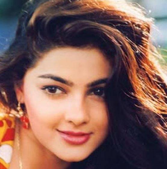 अमिताभ से अक्षय- ये बॉलीवुड स्टार्स कर चुके B ग्रेड फिल्में