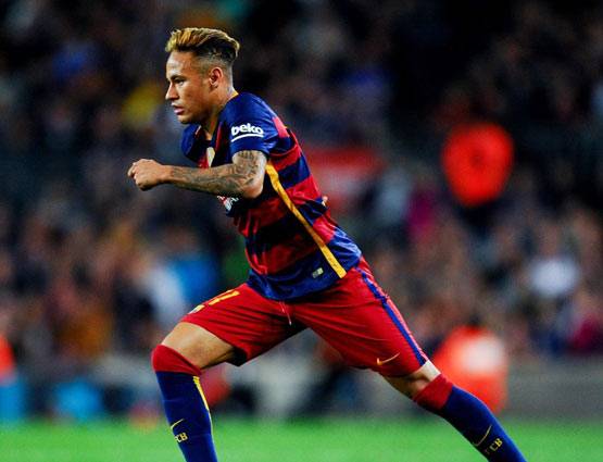 PHOTOS: रोनाल्डो 45 घंटे में कमाते हैं 80 करोड़, मेसी-नेमार कितना पीछे?