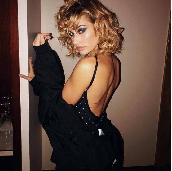 इतनी ग्लैमरस है ये मॉडल, चाहती है यंग एज में ही मां बनना