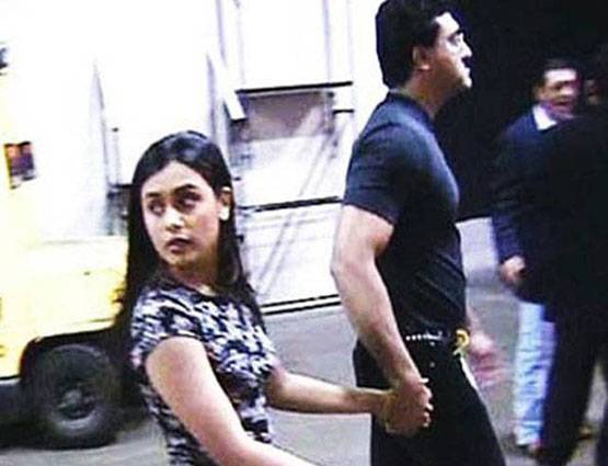 क्या आपने देखी हैं रानी मुखर्जी की ये 10 रेयर PHOTOS...