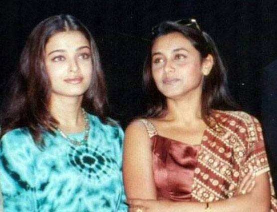 क्या आपने देखी हैं रानी मुखर्जी की ये 10 रेयर PHOTOS...