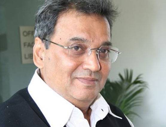 वो सि‍तारे जो सलमान खान से खा चुके हैं थप्पड़...