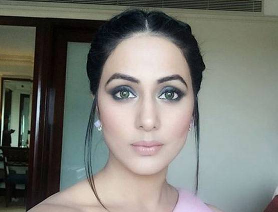 लाखों में कमाते हैं ये टीवी एक्टर्स, जानें इनकी एक दिन की कमाई