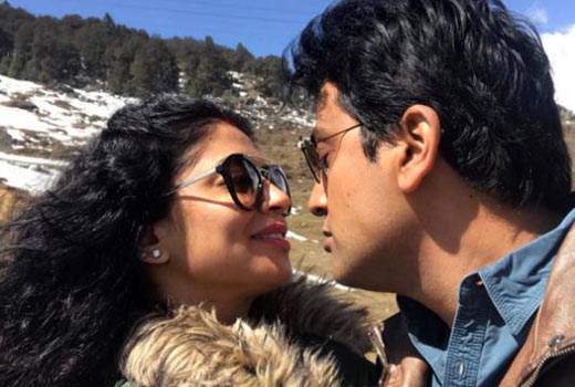 PHOTOS में देखें चंद्रमुखी चौटाला का हॉलीडे