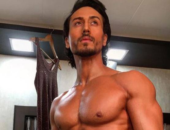 ट्रीट की तरह हैं बॉलीवुड हीरोज के ये  PHOTOS