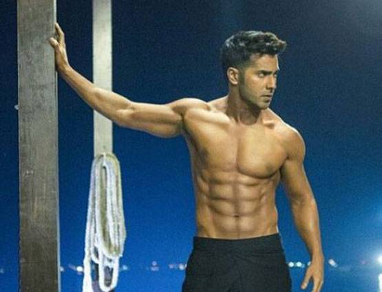 ट्रीट की तरह हैं बॉलीवुड हीरोज के ये  PHOTOS