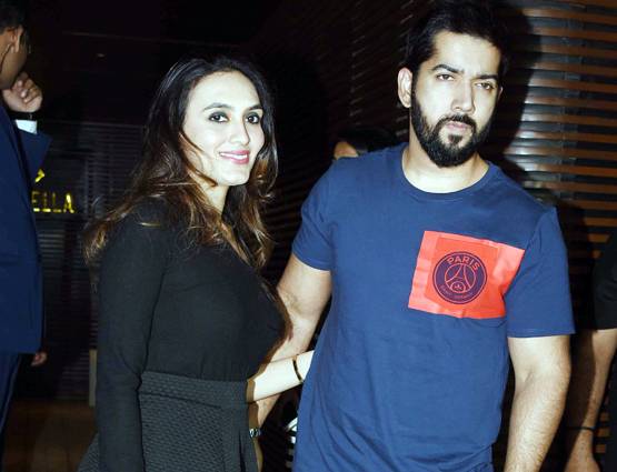 'बद्रीनाथ की दुल्हनिया' की सक्सेस पार्टी में सलमान के घर से कौन आया