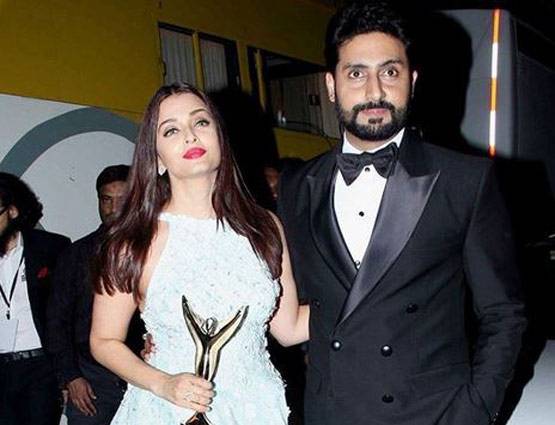 PHOTOS: झगड़े और तकरार के बीच भी बरकरार है ऐश्वर्या-अभिषेक का प्यार