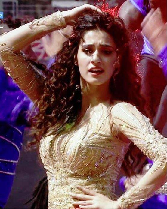 PHOTOS: जब IPL में चला धोनी की एक्स गर्लफ्रेंड का जादू...