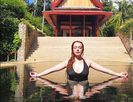 इस एक्ट्रेस से पहना बिकिनी पर बुर्का, PHOTOS हो रहीं वायरल