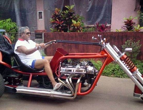 दो शादियां, 260 गाड़ियां, 13 बंगलें,ऐसी है माल्या की LIFESTYLE