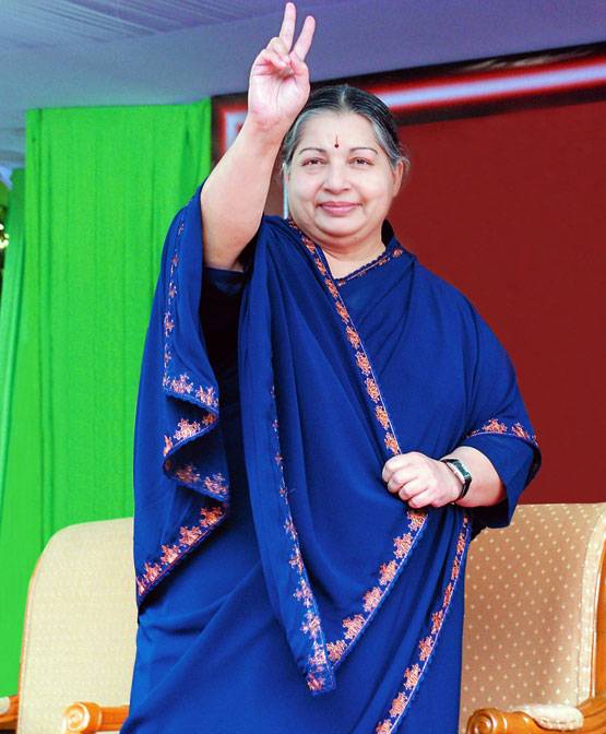 कुछ अलग है इन नेताओं का अंदाज, देखें किन फैशन ट्रेंड को करते है फॉलो