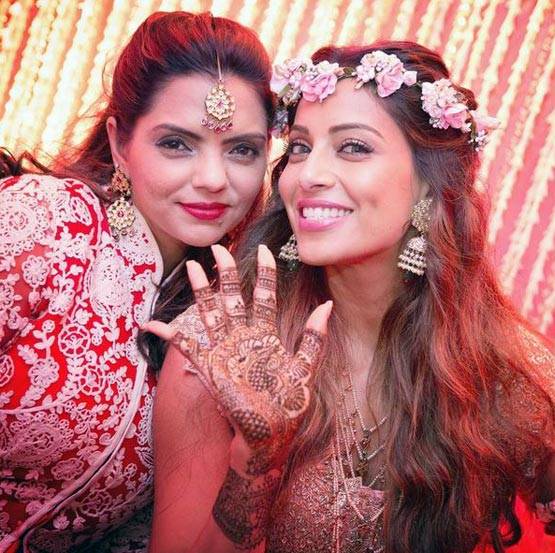 करण-बिपाशा की शादी को हुए एक साल, देखें उनकी शादी का ALBUM