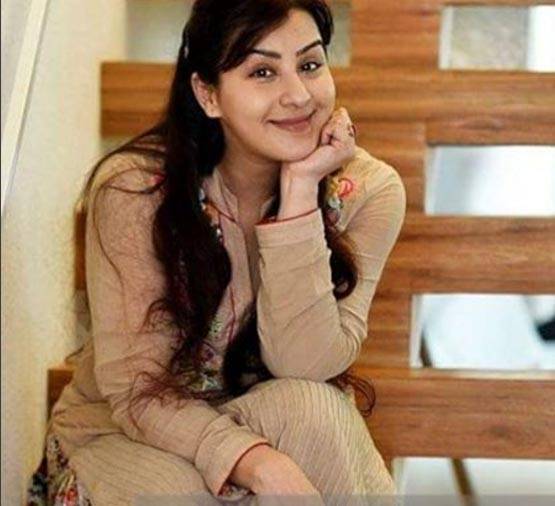 'पुरानी अंगूरी भाभी' से 'चंद्रमुखी चौटाला' बोलीं, एक साल तक कहां थीं