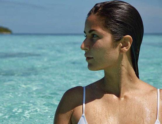 टॉवल के बाद अब नींद में कटरीना, इंस्टा पर हुए 10 लाख फॉलोअर्स