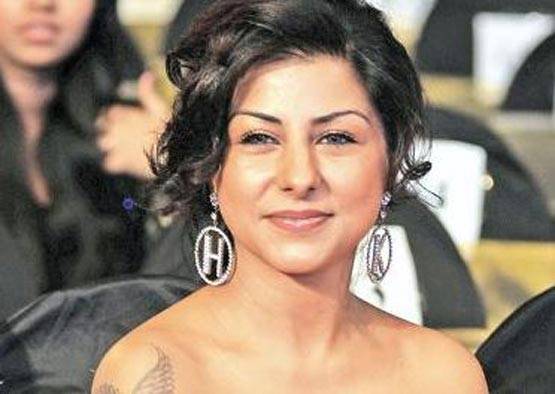 अजान मामला: सोनू निगम को लेकर दो गुटों में बंटा बॉलीवुड