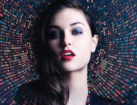 मिलिए दुनिया की सबसे अमीर पॉर्न स्टार से