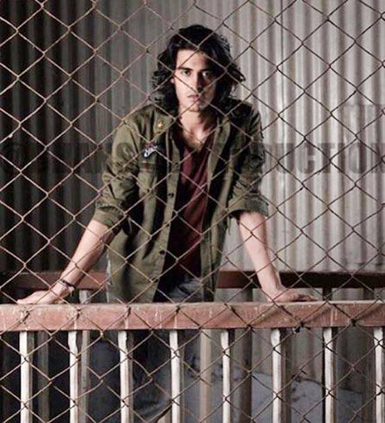 PHOTOS में देखें, इस हिट एक्टर के बेटे को डेट कर रही हैं पूनम पांडे