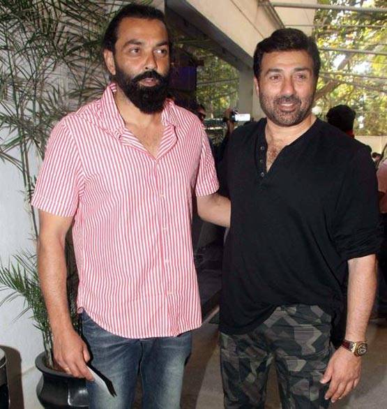 तब सनी नहीं करना चाहते थे फ्लॉप भाई बॉबी के साथ काम...