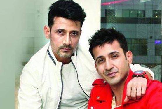 अजान मामला: सोनू निगम को लेकर दो गुटों में बंटा बॉलीवुड