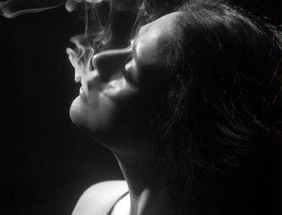 इंस्‍टा पर हिट हैं टाइगर श्रॉफ की बहन, हर फोटो पर मिलते हैं हजारों लाइक्‍स