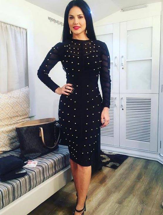 'अश्लील' एड पर बवाल, सनी बोलीं- सही और गलत सरकार तय करेगी