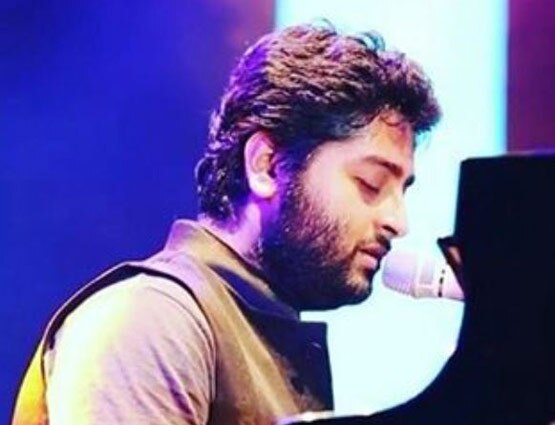 भजन गाकर शुरू किया था करियर, आज रोमांटिक गानों के बादशाह