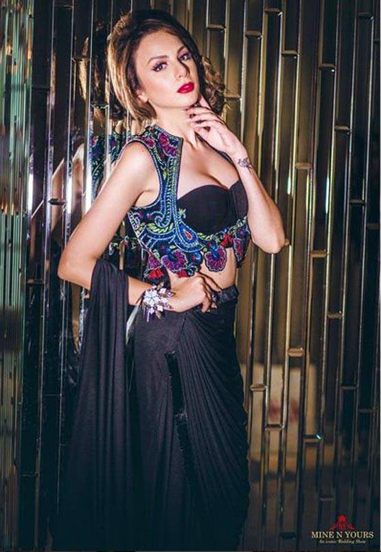 पानी में आग लगाने उतरीं बिग बॉस की एक्स कंटेस्टेंट