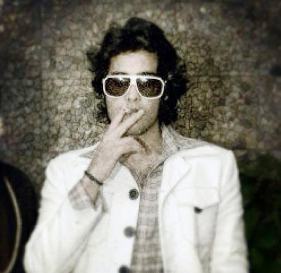 PHOTOS में देखें, इस हिट एक्टर के बेटे को डेट कर रही हैं पूनम पांडे