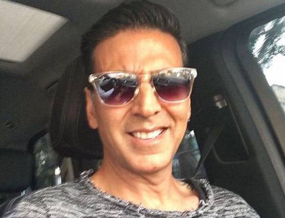 'गूगल से भी तेज बीवी है मेरे पास', जानें अक्षय के 10 बेहतरीन QUOTES