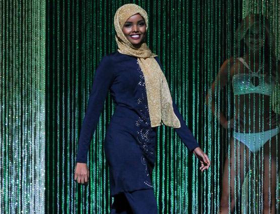 इस एक्ट्रेस से पहना बिकिनी पर बुर्का, PHOTOS हो रहीं वायरल