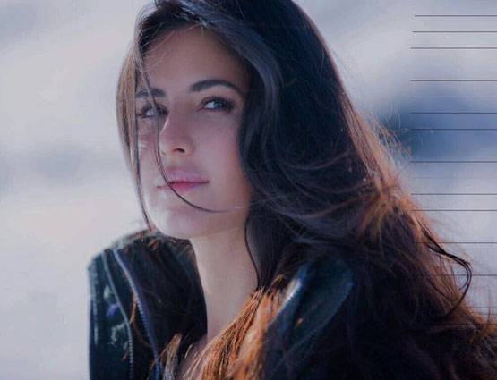 टॉवल के बाद अब नींद में कटरीना, इंस्टा पर हुए 10 लाख फॉलोअर्स