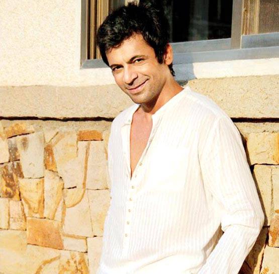 सुनील को मिला सनी लियोनी का साथ, क्यों दें कपिल को भाव