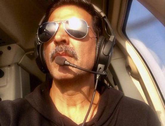 'गूगल से भी तेज बीवी है मेरे पास', जानें अक्षय के 10 बेहतरीन QUOTES