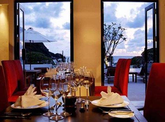 माल्या के 73 करोड़ के विला की Inside Photos,स्विमिंग पूल से हेलिपैड तक