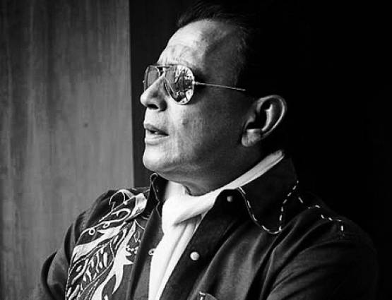 कोई  है BAR ओनर, किसी का ज्वेलरी स्टोर, ये हैं CELEBS के साइड बिजनेस