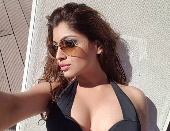 माल्या की कैलेंडर गर्ल बनेंगी पार्वती, ऐसी PHOTOS से हो चुकी है चर्चा