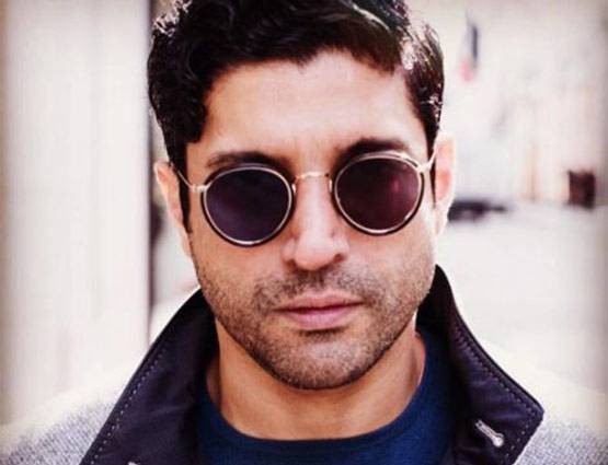 PHOTOS: आदित्य रॉय से भिड़े फरहान, मनाने पहुंची श्रद्धा