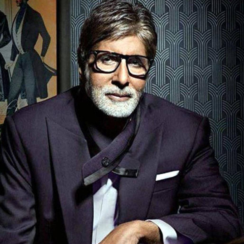 अमिताभ से लेकर सनी लियोनी तक नकली हैं इन बॉलीवुड स्टार्स के नाम