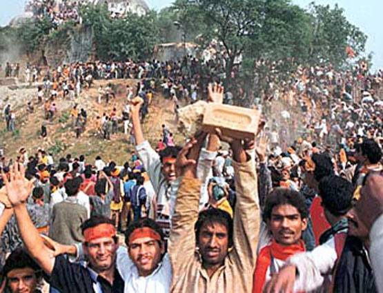 6 दिसबंर 1992: बाबरी विध्वंस के वो 6 घंटे, PHOTOS