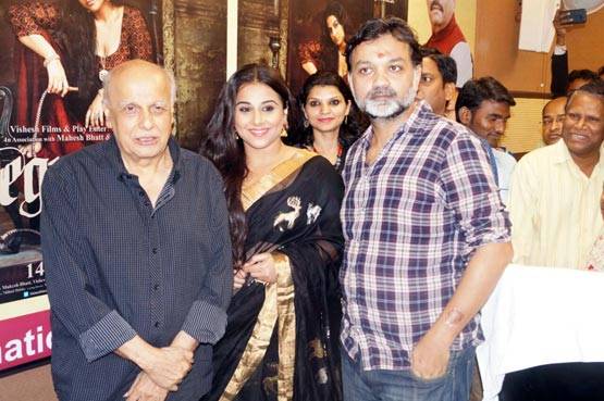 ऑटो से सफर कर रही हैं 'बेगम जान', देखें फोटो