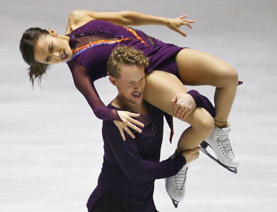 टोक्यो में फिगर स्केटिंग की धूम, PHOTOS देखकर दंग रह जाएंगे आप