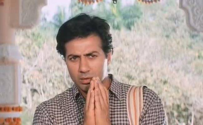 योगी के प्रदेश में पहुंचे अक्षय, तो मिला ये अवॉर्ड...