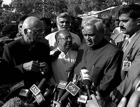 20 तस्वीरों में बीजेपी का इतिहास: जनसंघ से मोदी सरकार तक