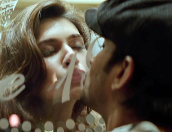 राब्ता मूवी के 17 सीन, हीरोइन के साथ सुशांत सिंह राजपूत हैं बोल्ड