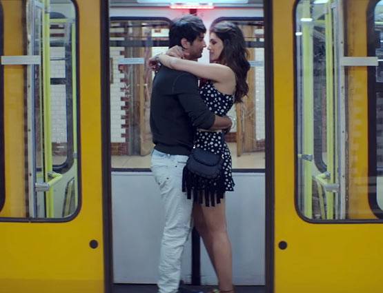 राब्ता मूवी के 17 सीन, हीरोइन के साथ सुशांत सिंह राजपूत हैं बोल्ड