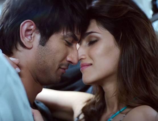 राब्ता मूवी के 17 सीन, हीरोइन के साथ सुशांत सिंह राजपूत हैं बोल्ड