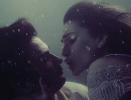 राब्ता मूवी के 17 सीन, हीरोइन के साथ सुशांत सिंह राजपूत हैं बोल्ड