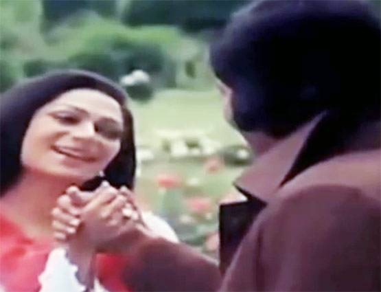 विनोद खन्ना जब दिखे अलग, दिए फिल्मों में ऐसे बोल्ड और रोमांटिक सीन