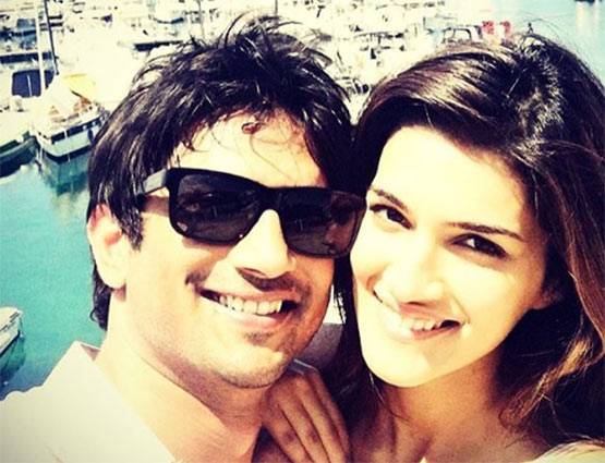 सुशांत ने कृति के साथ शेयर की हॉट वीडियो, ऑफस्क्रीन भी है दोस्ती!